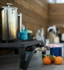 Gartenhaus, Laube, Außenküche: Wie Solarstrom in die Gartennutzung passt Gartenhaus, Laube, Außenküche: Wie Solarstrom in die Gartennutzung passt